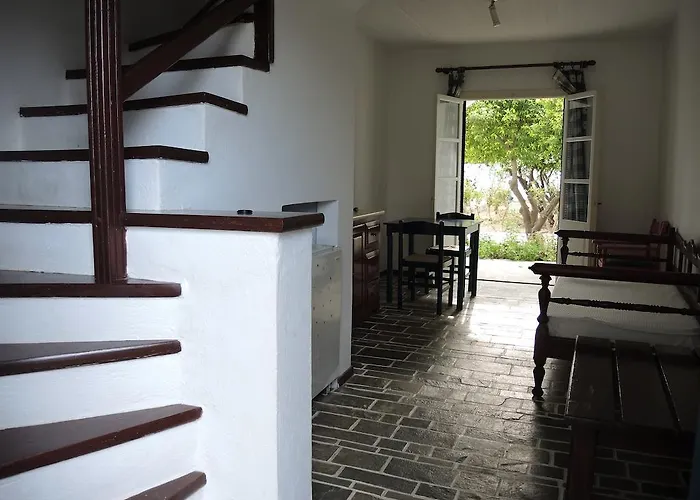 επιπλωμένων διαμερισμάτων ουτοπία Αγία Μαρίνα